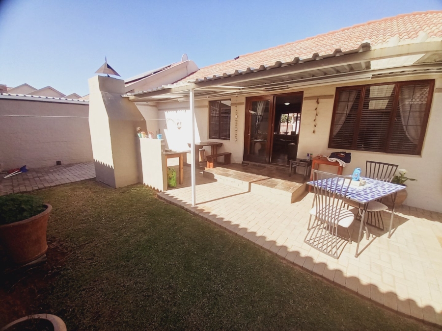 2 Bedroom Property for Sale in Vaalpark Free State